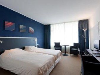 Fletcher Strandhotel Hotel 3*